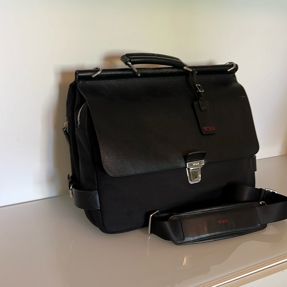 Tumi Townhouse leather briefcase - Picture 1 of 4
